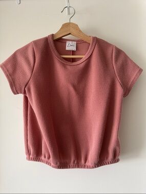 Olivia Rae Ribbed Short Sleeve Top in Dusty Rose
